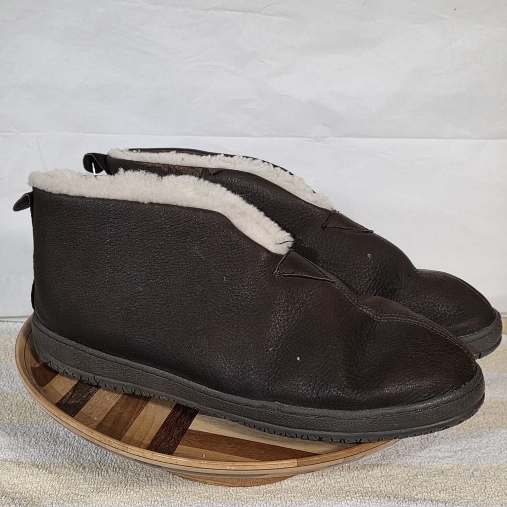 Cabela's Shearling Lined  Brown Ankle High Slippers 9/10 GUC Warm